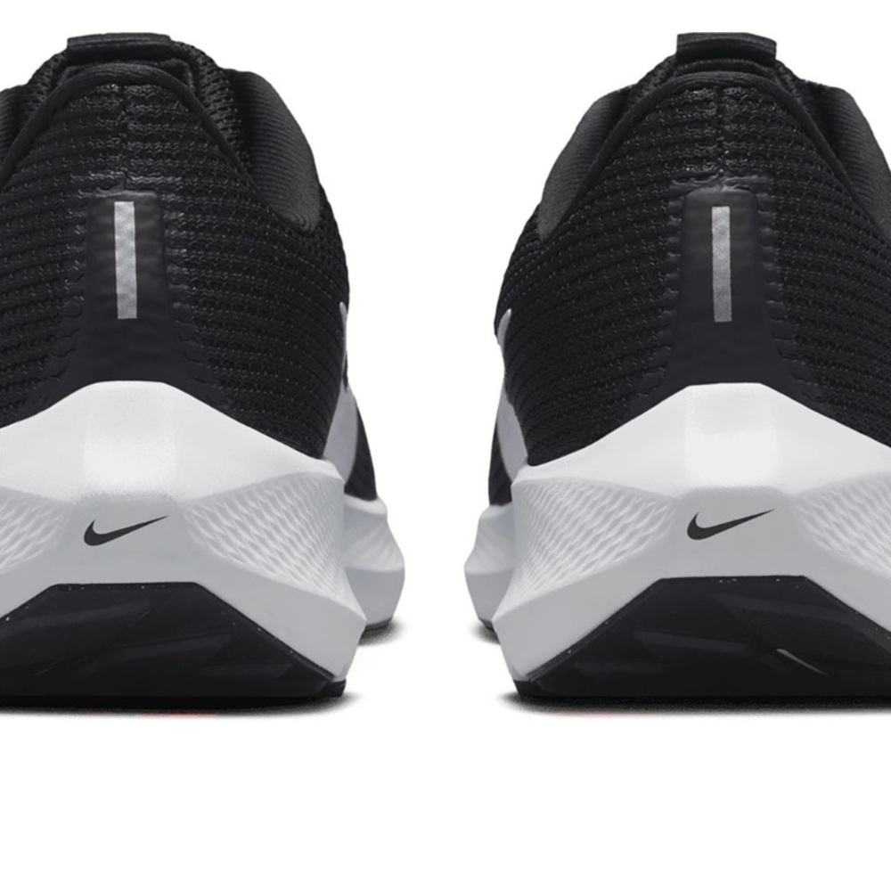 Nike Air Zoom Pegasus 40 women’s 9.5 black